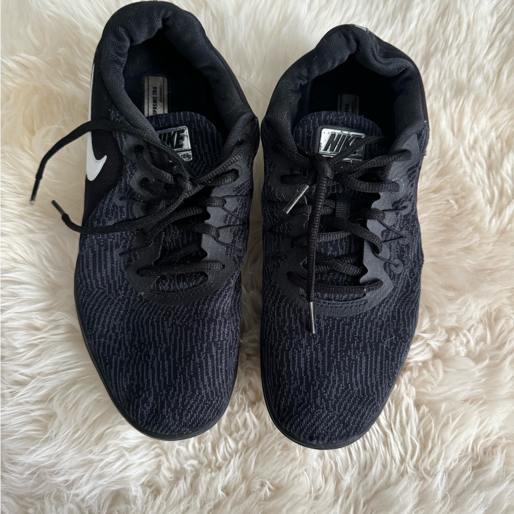 Womens running sneakers